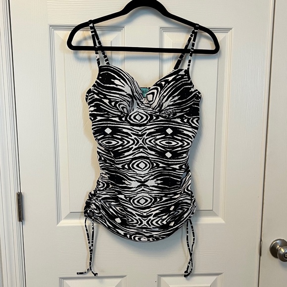 SPANX Love Your Assets Tankini Top ZEBRA Black White Push Up Ruched Swimsuit L - Picture 1 of 7